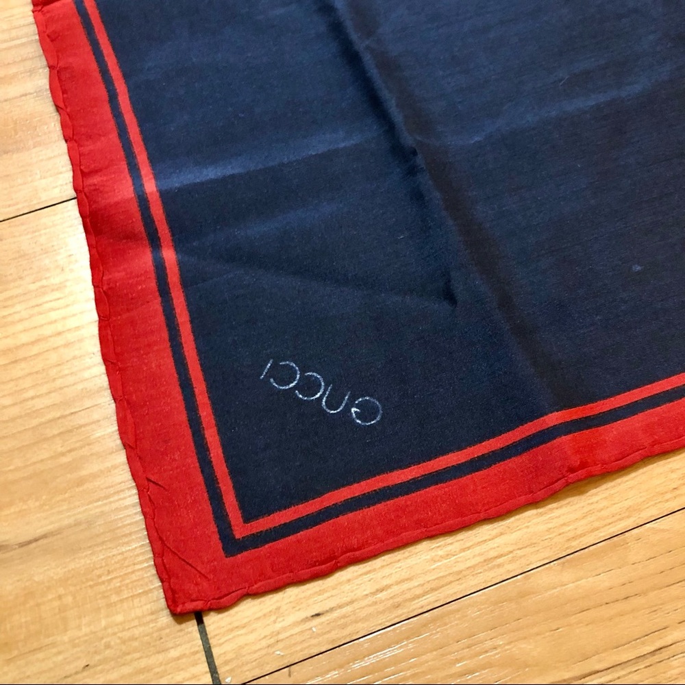 Gucci Vintage 1970s Silk Scarf Navy Blue and Red - Picture 10 of 13
